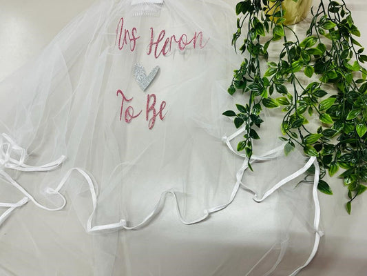 PERSONALISED FUTURE MRS (YOUR NAME) PRINT HEN PARTY VEIL
